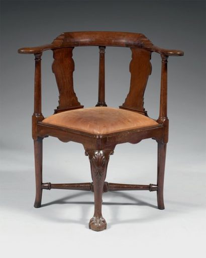 Fauteuil de bureau, en acajou à dossier corbeille...