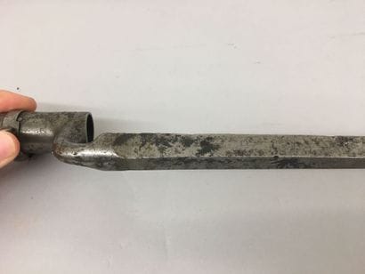 Une baïonnette à douille autrichienne, modèle...