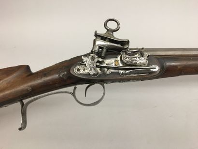 Intéressant fusil de chasse à silex espagnol,...