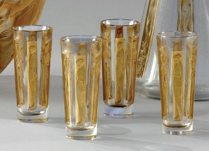 LALIQUE René (1860-1945)
Service à liqueur...