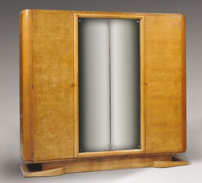 TRAVAIL FRANÇAIS 1930
Armoire en chêne à...