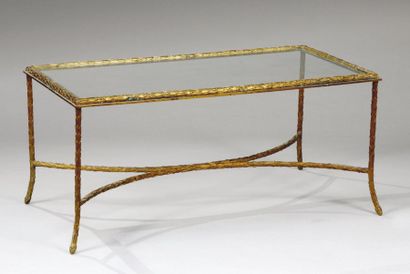 BAGUES
Table basse rectangulaire en bronze...