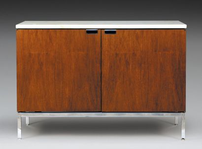 KNOLL Florence
Petit meuble de rangement...