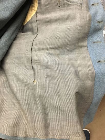 Tenue d'un capitaine du 120e régiment d'artillerie,...
