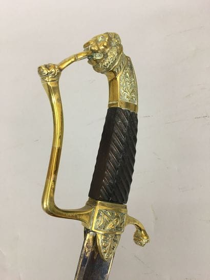 Sabre d'officier d'état-major, garde à une...