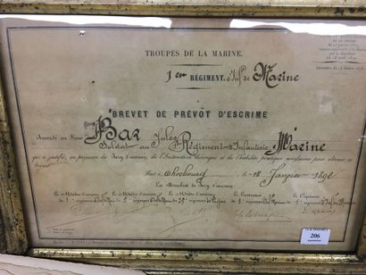 Ensemble de documents et gravures diverses...