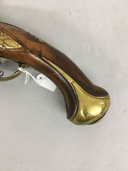 Grand pistolet à silex , canon poinçonné...