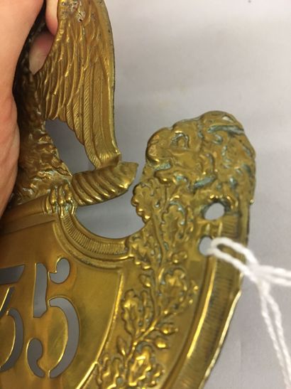 Deux plaques de shako du Premier-Empire,...