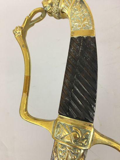 Sabre d'officier d'état-major, garde à une...