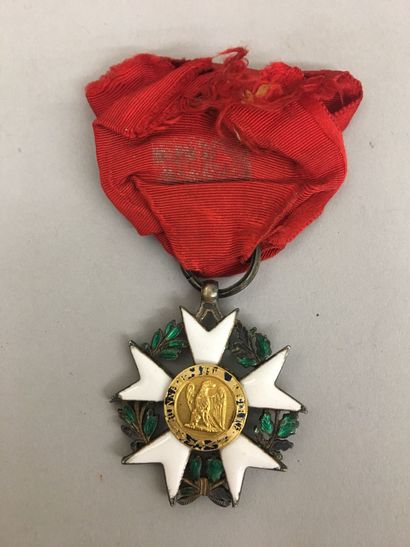 Croix de chevalier de l'Ordre de la Légion...