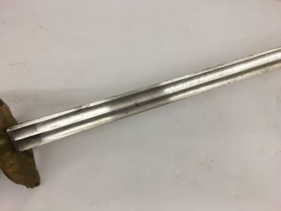 Sabre de dragon vers 1790, garde en laiton...