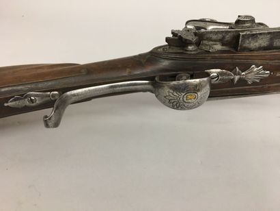 Intéressant fusil de chasse à silex espagnol,...