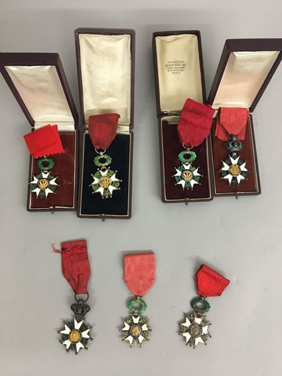 7 croix de l'Ordre de la Légion d'honneur...