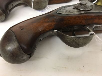 Paire de pistolets de gendarmerie à silex,...