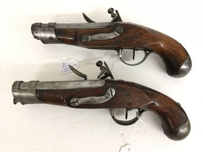 Paire de pistolets de gendarmerie à silex,...