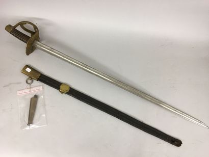 Sabre de dragon vers 1790, garde en laiton...