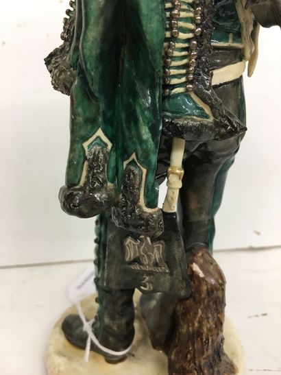 Statuette en faïence par Bernard Belluc (né...