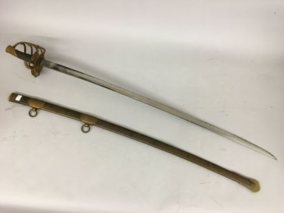 Sabre de petite tenue d'officier subalterne...