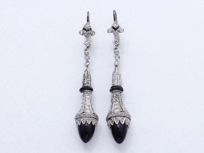 Élégante paire de pendants d’oreilles en...