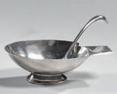 FJERDINGSTADT Christian (1891 - 1968) & CHRISTOFLE
Saucière...