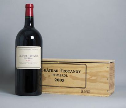 -Un double magnum de Château TROTANOY,
Pomerol...