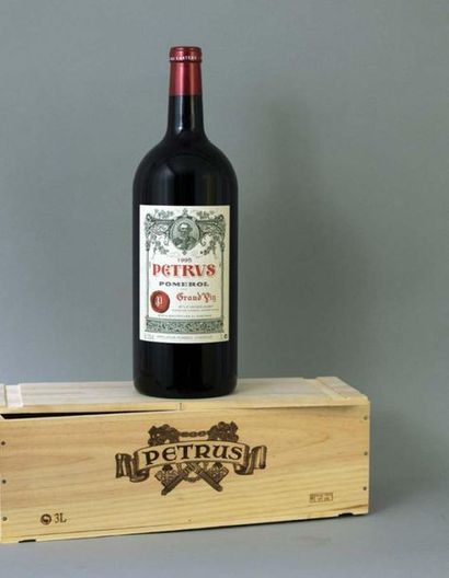 -Un double magnum de Château PETRUS 1995...