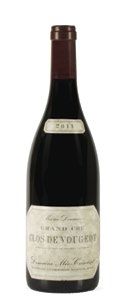 -Une bouteille de CLOS DE VOUGEOT Grand cru...