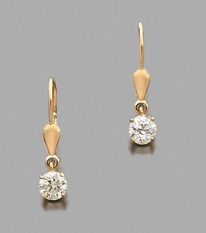 Paire de boucles d'oreilles en or jaune 750...