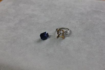 Boucheron, signé.

Bague en platine 850 millièmes...