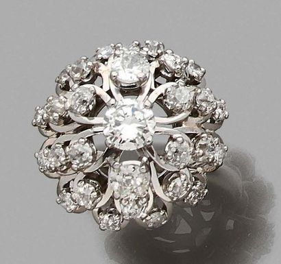 Bague boule en or gris 750 millièmes et platine...