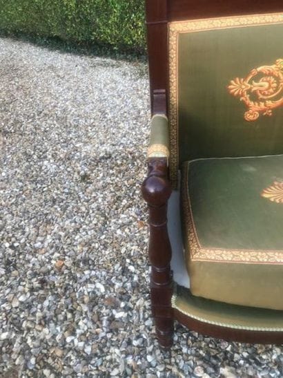 Large banquette d'appui en acajou à dossier...