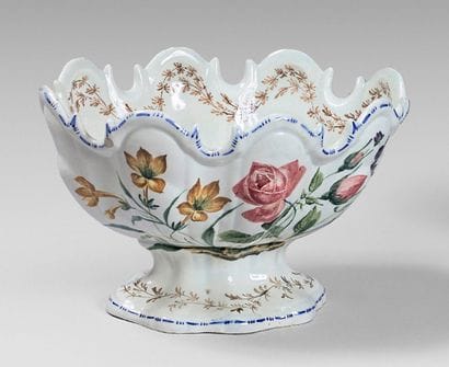 Italie, Nove di Bassano

Coupe sur piédouche...