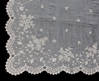 LE PRINCE IMPÉRIAL
Very finely embroidered...