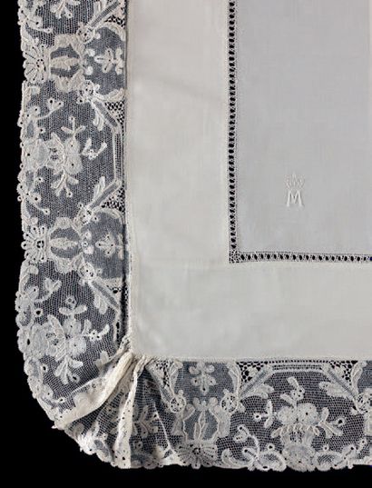 PRINCESSE MATHILDE BONAPARTE
Sheet in linen...