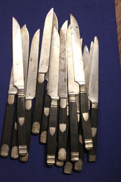 Set of knives, blackened wooden handles,...