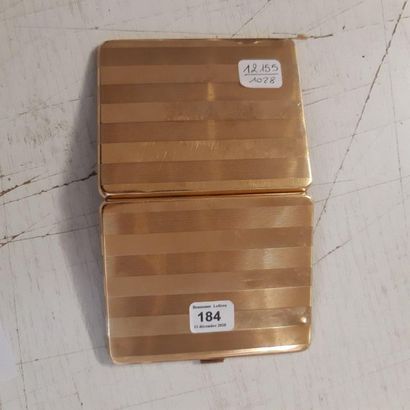 Rectangular cigarette case in 750 thousandths...