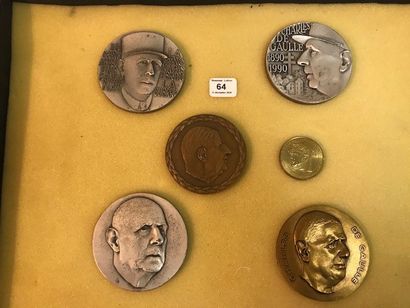 Le Général Charles de GAULLE

- Three commemorative...