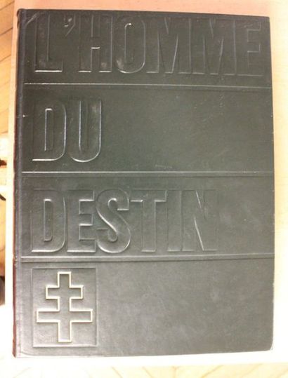 Charles de GAULLE
Set of seven works:
- Michel...
