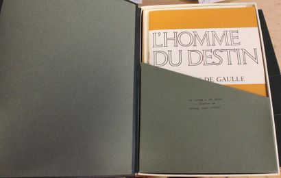 Charles de GAULLE
Set of seven works:
- Michel...