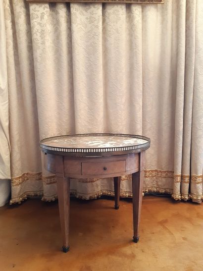 Wood veneer TABLE à JEU with marquetry decoration...