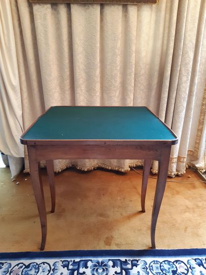 Wood veneer TABLE à JEU with marquetry decoration...
