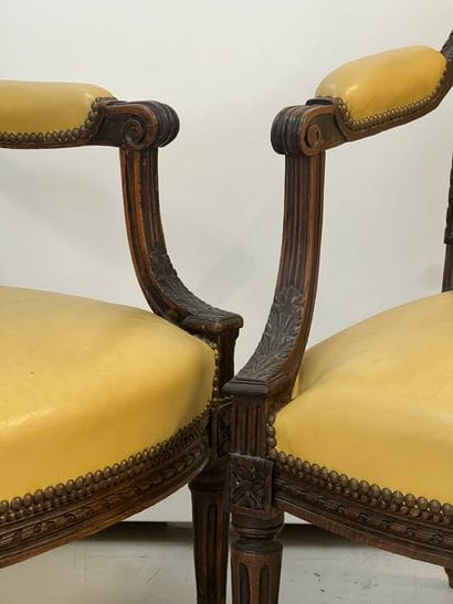 Paire de fauteuils à dossier plat carré en...