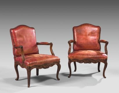 Pair of flat-back armchairs in beech and...