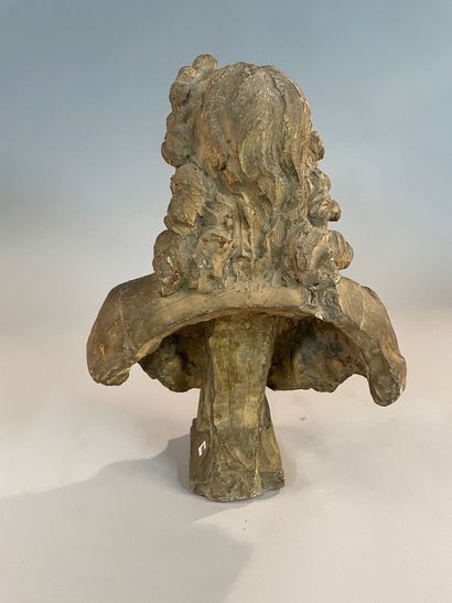 BUST of a young man in armor.
Terracotta...