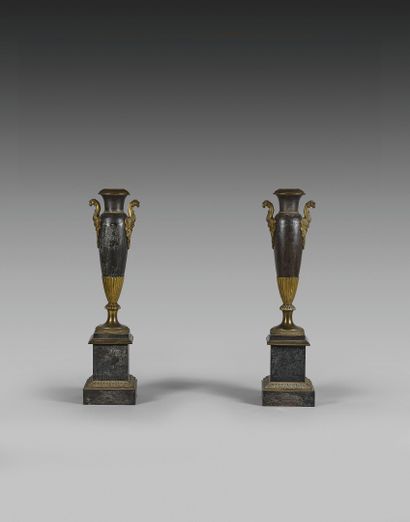 PAIR OF CARCEL LAMPS in the form of vases,...