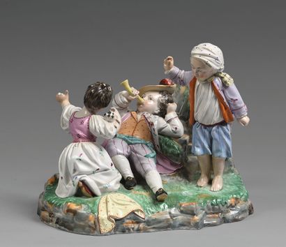 HÖCHST Damm
Groupe en faience représentant...
