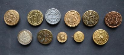 Revolution - Lot of buttons including: infantry...