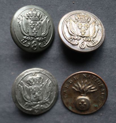 Miscellaneous - Lot of buttons from the Ancien...