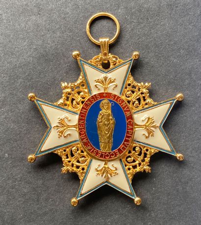 Strasbourg, croix de chanoine de la cathédrale,...