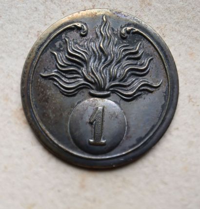 Army and miscellaneous - Lot of buttons from...